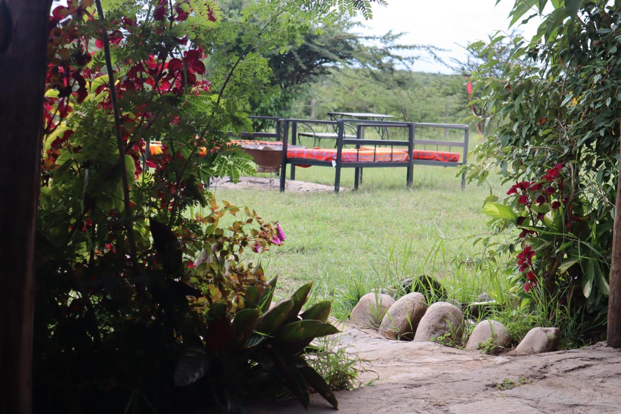Kambu Mara Camp Hotel Sekenani ภายนอก รูปภาพ